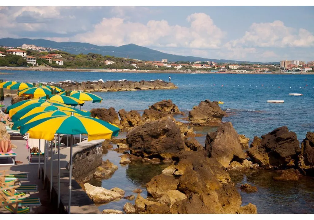 Hotel Leopoldo Castiglioncello 3*,